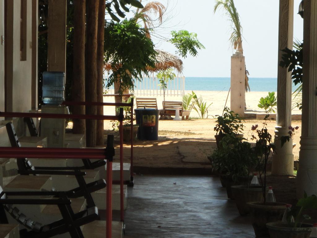 Yoho Hotel Arugambay Beach Inn Arugam Bay Εξωτερικό φωτογραφία
